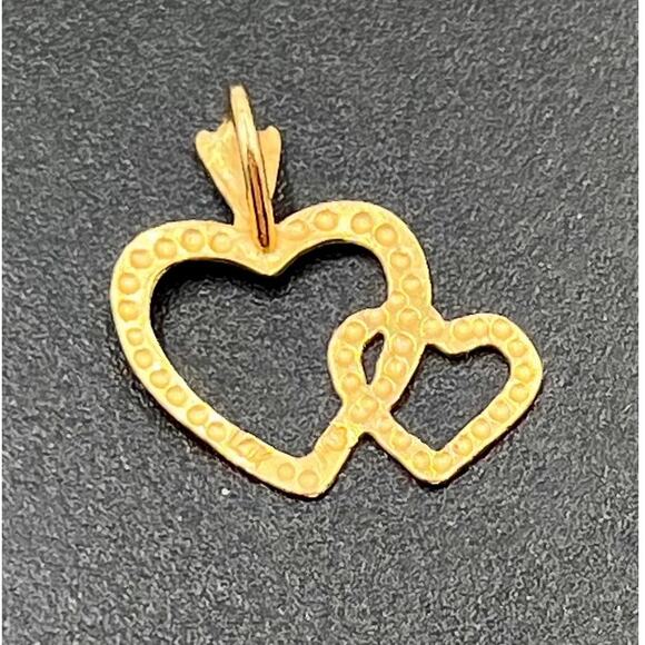 Michael Anthony 14K Solid Yellow Gold Small Open Heart Textured Pendant Charm - Picture 2 of 7